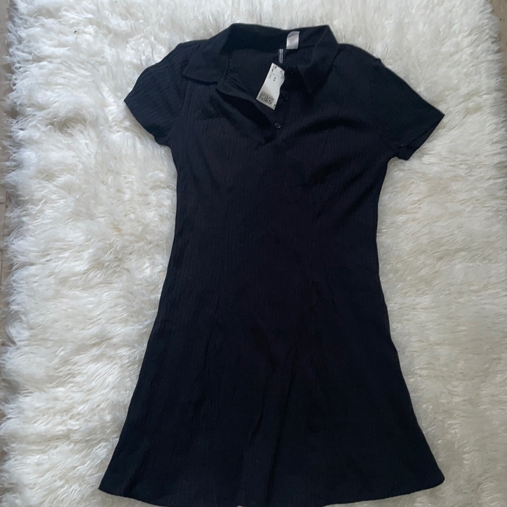 Little black dress.